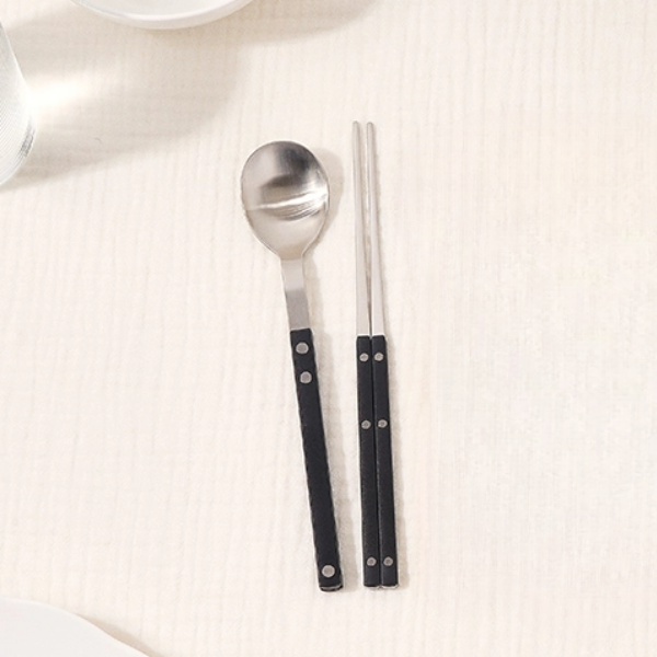 Sentier Satin Spoon + Chopstick Set Black