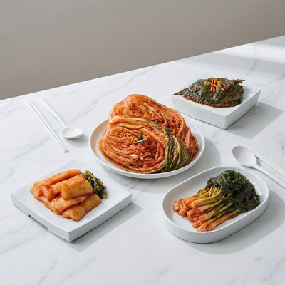[예소담] 김치 샘플러 세트 (포기김치 3kg + 총각김치 850g + 생깻잎 김치 400g + 파김치 800g) (묶음)